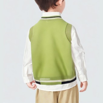 Boys' thickened V-neck knitted vest