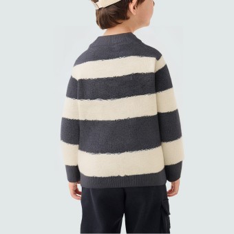 Wide-striped crew neck knitted sweater